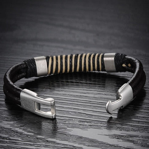 Retro Black & White Leather Bracelet - VistaShops - 2